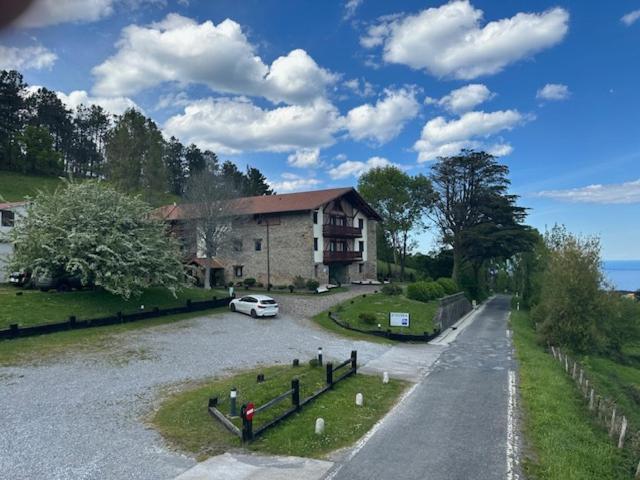 Hotel-Apartamento Rural Atxurra Bermeo Kültér fotó